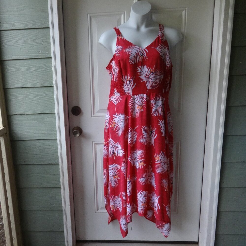Apt. 9 size XL, maxi Red dress, tropical white print, spaghetti straps, v neck